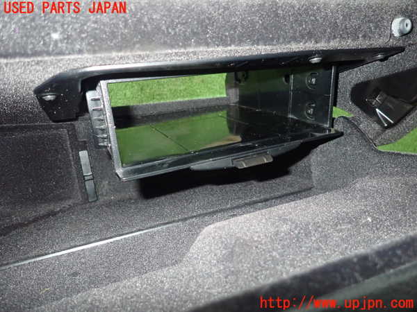 1UPJ-18987516]BMW アクティブハイブリッド5(AH5 F10)(FZ35)グローブボックス1 中古_m0003.jpg