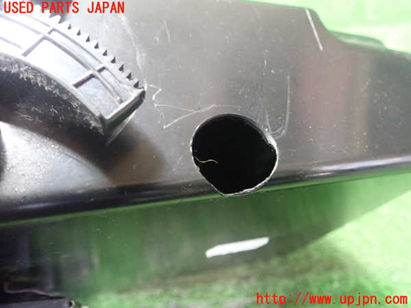 1UPJ-18987842]BMW アクティブハイブリッド5(AH5 F10)(FZ35)小物入れ2 中古_m0002.jpg