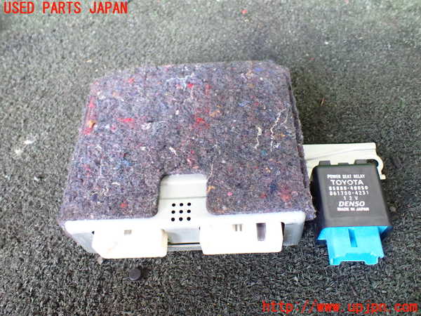 1UPJ-18996148]センチュリー(GZG50)コンピューター3 (シートポジション 89710-40040) 中古_m0003.jpg