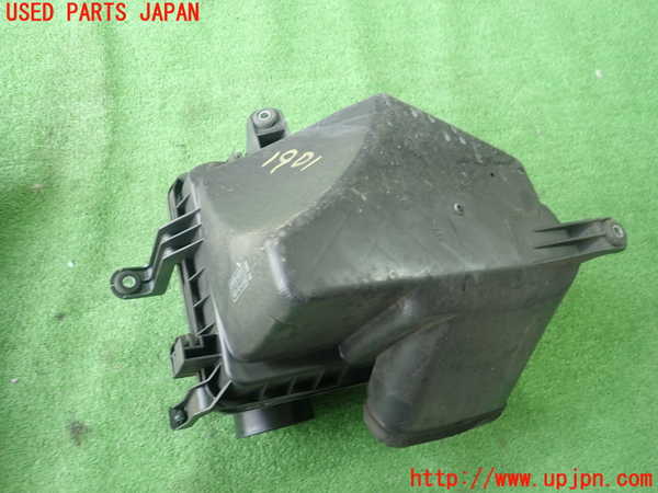 5UPJ-19012560]レクサス・SC430(UZZ40)エアクリーナーボックス 中古 ソアラ_m0002.jpg