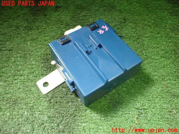 5UPJ-19026150]ハイエースワゴン100系(KZH100G)コンピューター5 80580-26020 中古_m0003.jpg