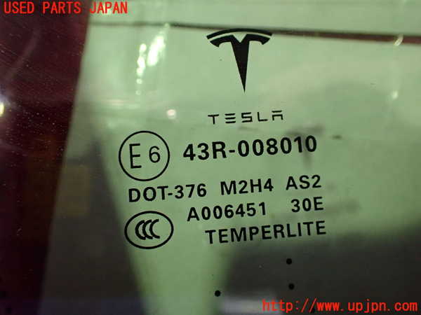 2UPJ-19031382]テスラ・モデル S(SL1SA)左クォーターガラス 中古 TEMPERLITE M2H4 43R-008010_m0002.jpg