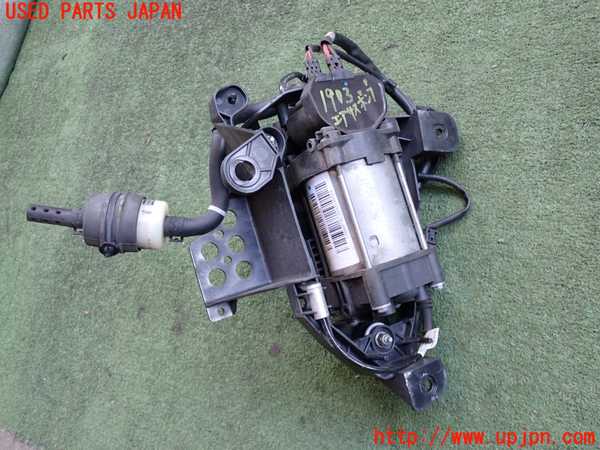 2UPJ-19035535]テスラ・モデル S(SL1SA)エアサスポンプ 中古_m0003.jpg