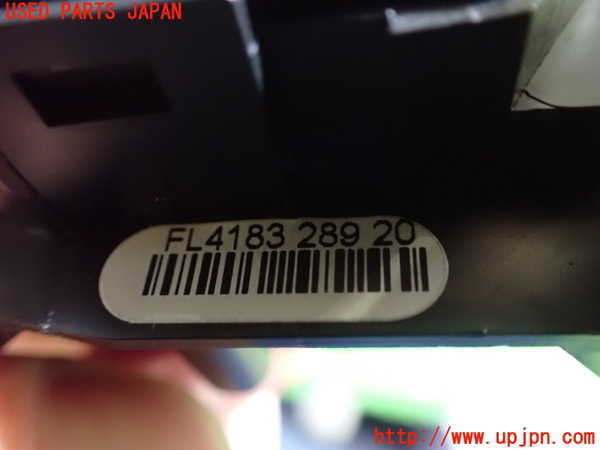 2UPJ-19036307]テスラ・モデル S(SL1SA)スイッチ2(ラジオ、曲選択) 中古_m0003.jpg