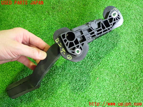 2UPJ-19036381]テスラ・モデル S(SL1SA)センサー1(アクセルペダル) 中古_m0002.jpg