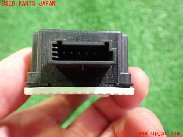 2UPJ-19036151]テスラ・モデル S(SL1SA)コンピューター6(TPMS 空気圧) 中古 1038975-00-A_m0003.jpg
