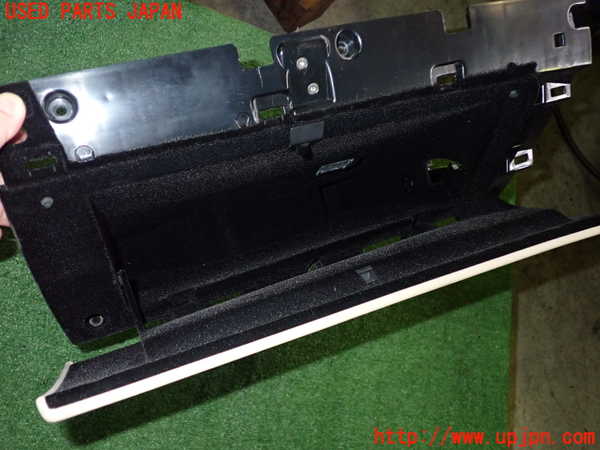 2UPJ-19037516]テスラ・モデル S(SL1SA)グローブボックス1 中古_m0004.jpg