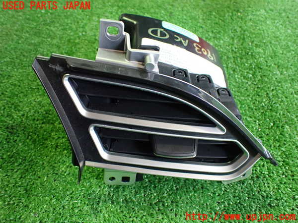 2UPJ-19037526]テスラ・モデル S(SL1SA)エアコン吹き出し口1 中古_m0001.jpg