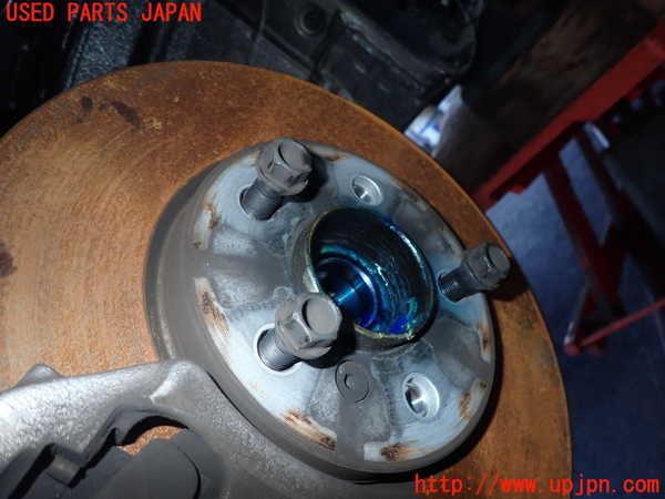 5UPJ-19064295]BMW X1 F48(HT20)左フロントナックルハブ 中古_m0002.jpg