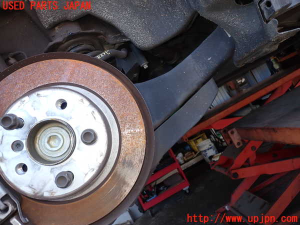 5UPJ-19064300]BMW X1 F48(HT20)右リアナックルハブ 中古_m0002.jpg