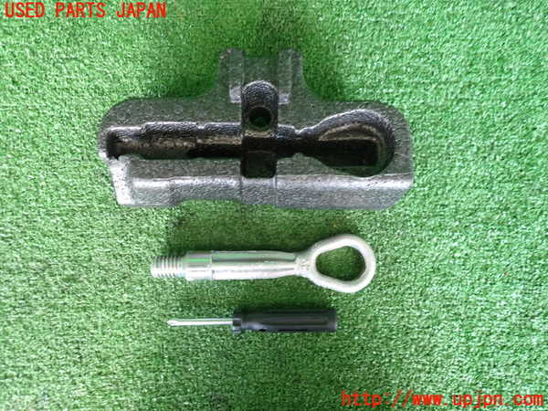 2UPJ-19067805]BMW X1 F48(HT20)車載工具 中古_m0001.jpg