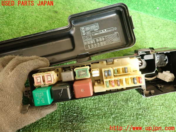 5UPJ-19076741]セリカ GT-FOUR 1994y(ST205)ヒューズボックス1(エンジンルーム内) 中古_m0005.jpg