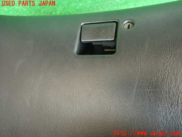 5UPJ-19077516]セリカ GT-FOUR 1994y(ST205)グローブボックス1 中古_m0004.jpg