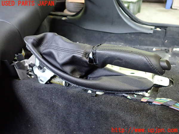 2UPJ-19087550]BMW 320i グランツーリスモ(3X20)(F34)サイドブレーキレバー 中古_m0002.jpg