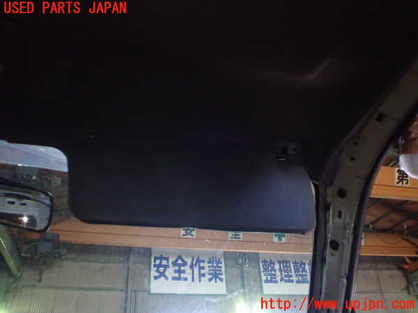 5UPJ-19097625]シルビア(S14)室内サンバイザー右側 中古_m0002.jpg