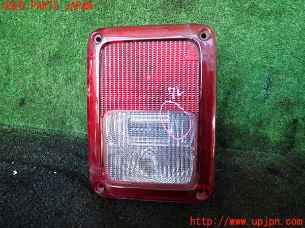 1UPJ-19101530]ジープラングラー アンリミテッド(JK38L)右テールランプ 中古_m0001.jpg