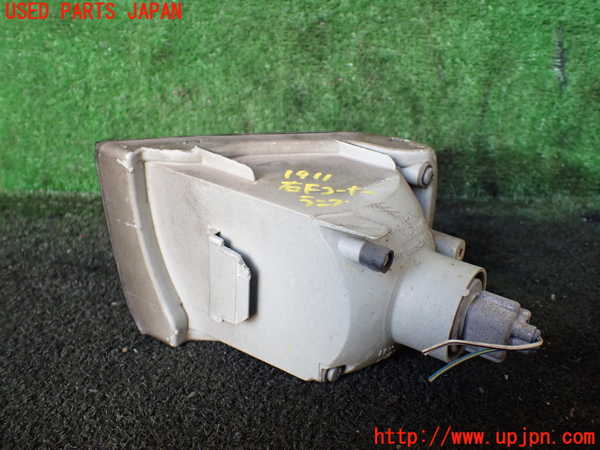 1UPJ-19111150]ハイラックスサーフ(TRN215W)右コーナーランプ 中古_m0003.jpg