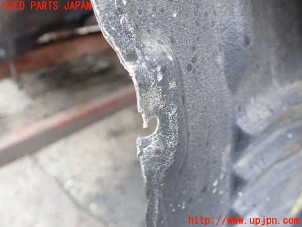 5UPJ-19111090]ハイラックスサーフ(TRN215W)右前フェンダーライナー 中古_m0002.jpg