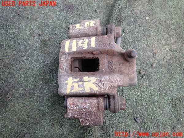 5UPJ-19114095]ハイラックスサーフ(TRN215W)左リアキャリパー 中古_m0001.jpg