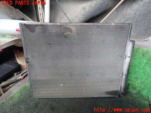 5UPJ-19116031]ハイラックスサーフ(TRN215W)エアコンコンデンサー1 中古_m0003.jpg