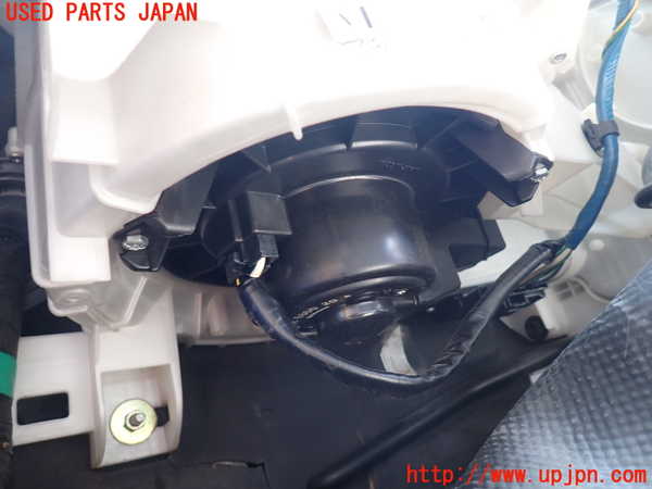 5UPJ-19116081]ハイラックスサーフ(TRN215W)エバポレーター1 中古_m0003.jpg