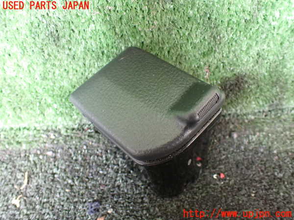 5UPJ-19117821]ハイラックスサーフ(TRN215W)灰皿1 中古_m0001.jpg