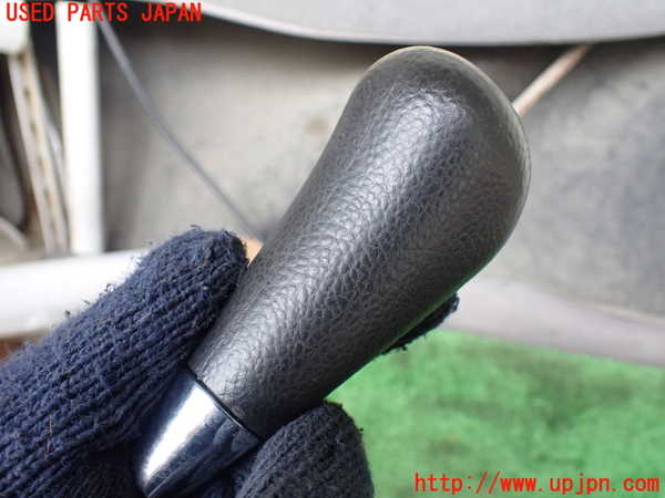 5UPJ-19117570]ハイラックスサーフ(TRN215W)シフトノブ 中古_m0003.jpg