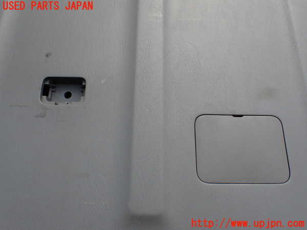 5UPJ-19111578]ハイラックスサーフ(TRN215W)バックドア内張り 中古_m0002.jpg
