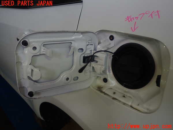 5UPJ-19121690]クラウン ロイヤル ハイブリッド(AWS210)フューエルリッド 中古_m0002.jpg
