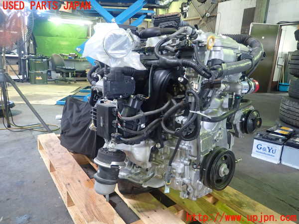 1UPJ-19122010]クラウン ロイヤル ハイブリッド(AWS210)エンジン 2AR-FSE 中古_m0002.jpg
