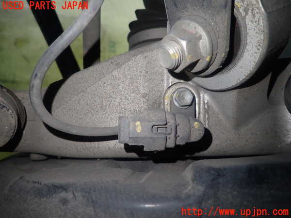 5UPJ-19124305]クラウン ロイヤル ハイブリッド(AWS210)左リアナックルハブ 中古_m0003.jpg