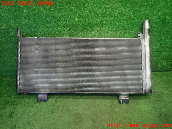 5UPJ-19126031]クラウン ロイヤル ハイブリッド(AWS210)エアコンコンデンサー1 中古_m0002.jpg