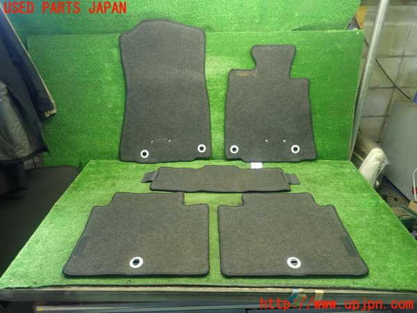 5UPJ-19127800]クラウン ロイヤル ハイブリッド(AWS210)フロアマット 中古_m0002.jpg