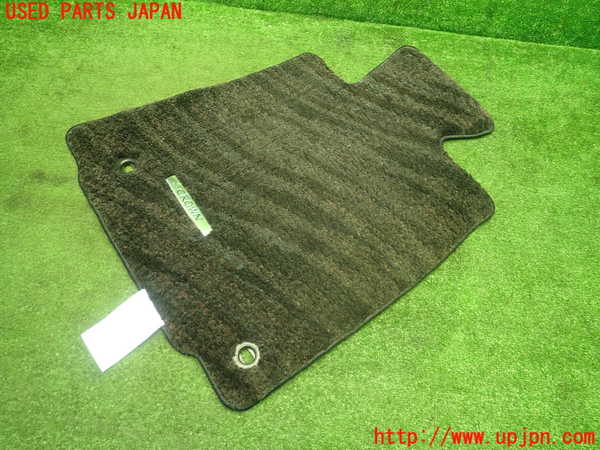 5UPJ-19127800]クラウン ロイヤル ハイブリッド(AWS210)フロアマット 中古_m0003.jpg