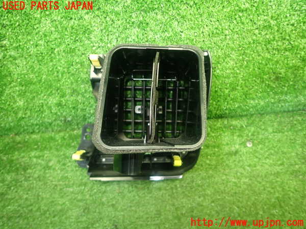 5UPJ-19127527]クラウン ロイヤル ハイブリッド(AWS210)エアコン吹き出し口2 (左) 中古_m0004.jpg