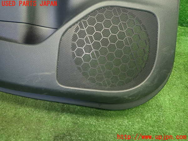 5UPJ-19121324]クラウン ロイヤル ハイブリッド(AWS210)左後ドア内張り 中古_m0004.jpg