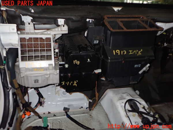 5UPJ-19136081]アコードワゴン(CH9)エバポレーター1 中古_m0001.jpg