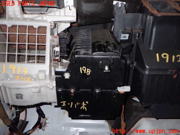 5UPJ-19136081]アコードワゴン(CH9)エバポレーター1 中古_m0003.jpg