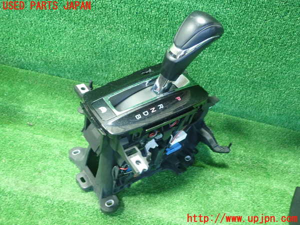5UPJ-19147555]アコード ハイブリッド(CR6)ATシフトレバー 中古_m0002.jpg