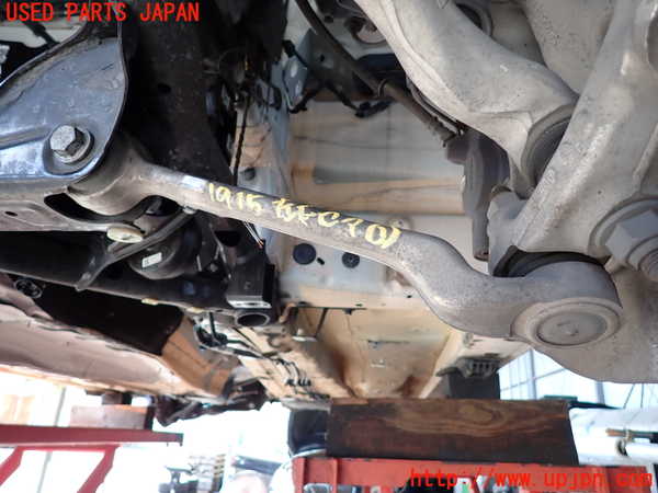 5UPJ-19155186]BMW 420i グランクーペ(4D20)(F36)左フロントロアアーム1 中古_m0001.jpg