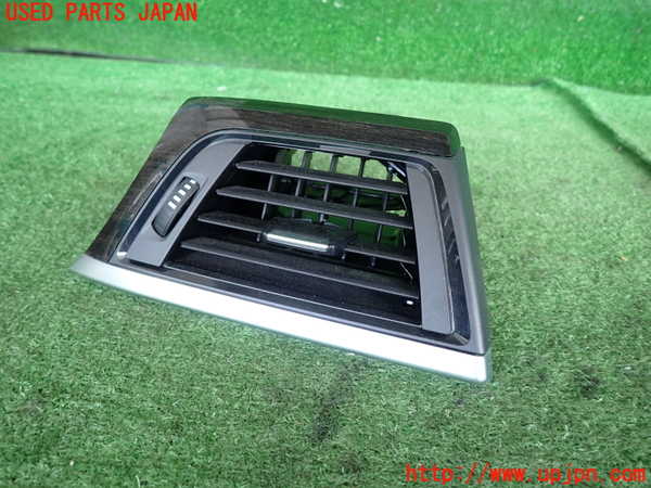 5UPJ-19157526]BMW 420i グランクーペ(4D20)(F36)エアコン吹き出し口1 (右) 中古_m0001.jpg