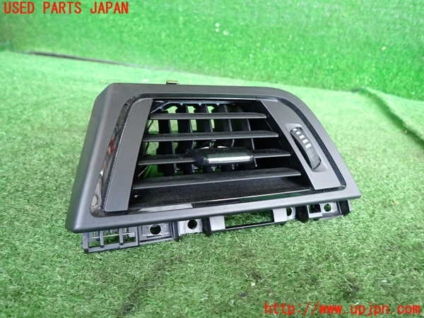 5UPJ-19157527]BMW 420i グランクーペ(4D20)(F36)エアコン吹き出し口2 (左) 中古_m0001.jpg