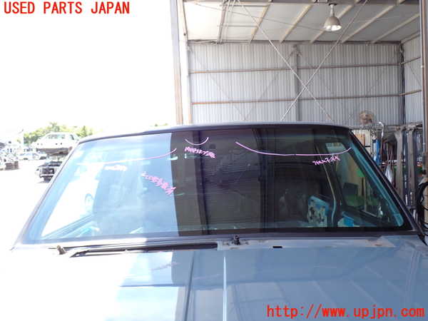 2UPJ-19161195]ジープチェロキー(7MX)フロントガラス (43R-011563) 中古_m0001.jpg