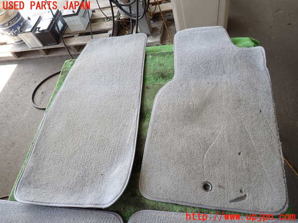 2UPJ-19167800]ジープチェロキー(7MX)フロアマット 中古_m0002.jpg