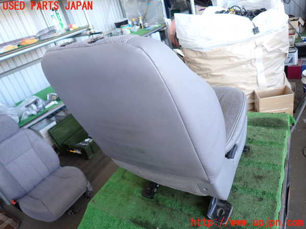 2UPJ-19167035]ジープチェロキー(7MX)運転席シート 中古_m0003.jpg