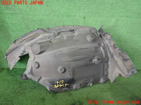 2UPJ-19171090]BMW M5 F10(FV44M)右前フェンダーライナー 中古_m0002.jpg
