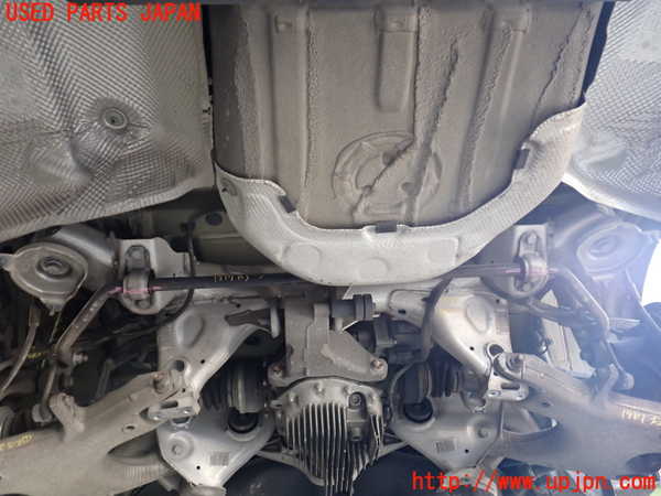 2UPJ-19175445]BMW M5 F10(FV44M)リアスタビライザー 中古_m0001.jpg