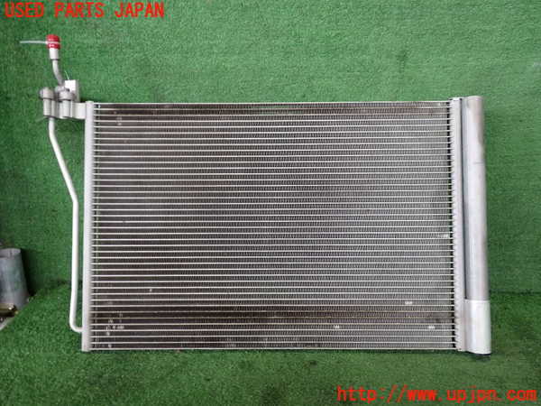 2UPJ-19176031]BMW M5 F10(FV44M)エアコンコンデンサー1 中古_m0002.jpg