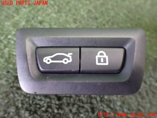 2UPJ-19176311]BMW M5 F10(FV44M)スイッチ6(トランク ロック) 中古_m0001.jpg