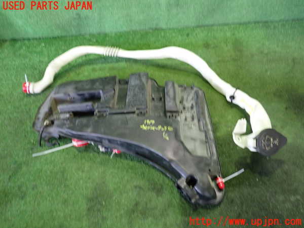 2UPJ-19176791]BMW M5 F10(FV44M)ウォッシャータンク1 中古_m0001.jpg